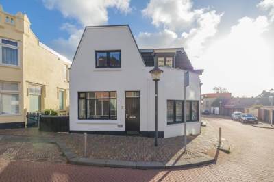 Woning Stationsstraat 2 Zandvoort