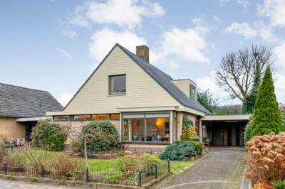 Woning Johanna van Burenstraat 34 Hellendoorn