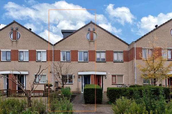 Woning Amelsgroet 16 Zuid-Scharwoude