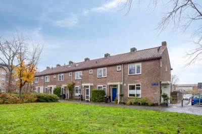 Woning Pierre Cuypershof 12 Amsterdam