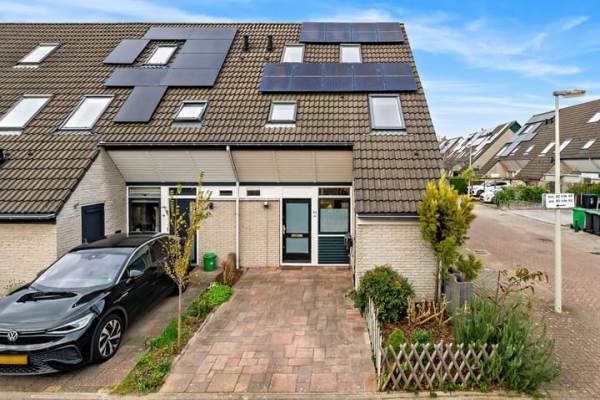 Woning Laan van Vredestein 92 Den Haag