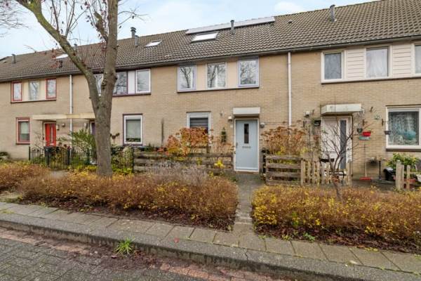 Woning Oliver Hardystraat 12 Almere