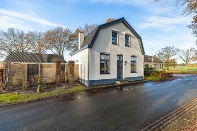 Woning Bredaseweg 27 Rijsbergen