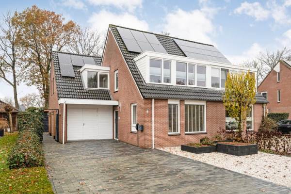 Woning De Tippe 8 Fluitenberg