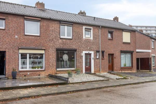 Woning Wolfshoofdplein 97 Hoensbroek