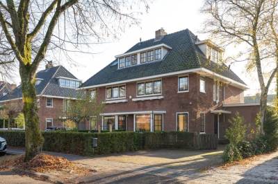 Woning van der Helstlaan 14 Naarden