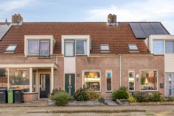 Woning Stijgbeugel 118 Zwaag