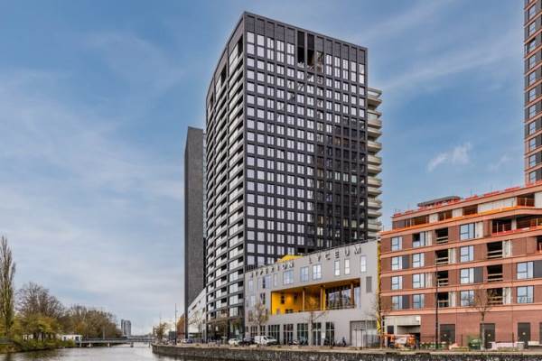 Woning Badhuiskade 177 Amsterdam