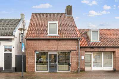 Woning Raadhuisstraat 33 Alphen (NB)