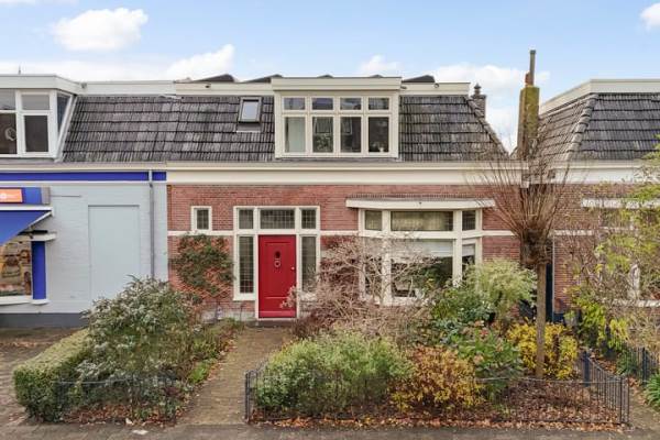 Woning Mr. P.J. Troelstraweg 17 Leeuwarden