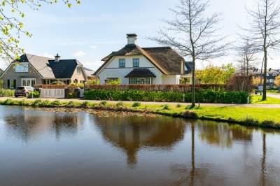 Woning Anton Koolhaaspad 1 Voorschoten