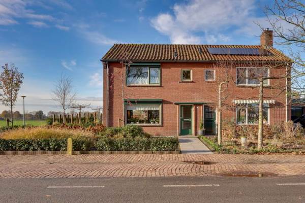 Woning Dijkerhoekseweg 16 Holten