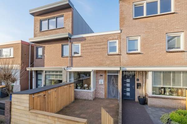 Woning Piet Heinstraat 54 IJmuiden