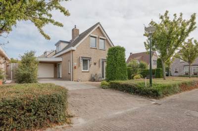Woning Anna Blamanpad 2 Raamsdonksveer