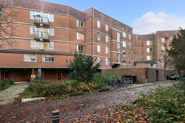 Woning Leerdamhof 244 Amsterdam