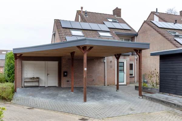 Woning Oostercluft 10 Steenwijk