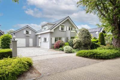 Woning Stationsweg 33 Heerhugowaard