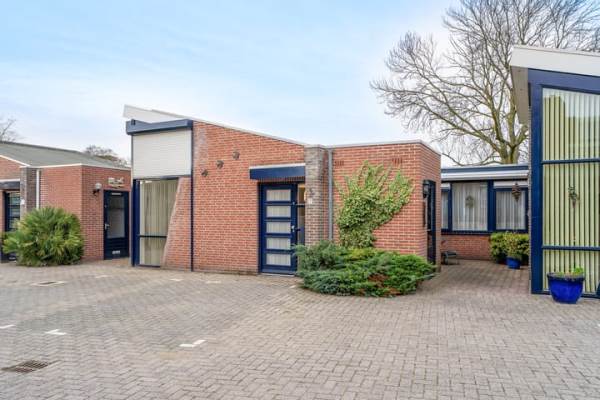 Woning Van Oranje Nassauhof 17 Roosendaal