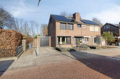 Woning I.C. van der Lindestraat 42 Biervliet (Gem. Terneuzen)
