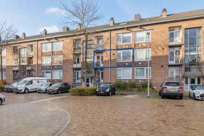 Woning Charlotte de Bourbonstraat 28 Alphen aan den Rijn