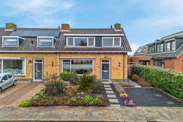 Woning Goudenregenlaan 33 Kamerik