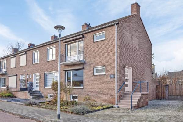 Woning Burg. Willemsstraat 28 Hoensbroek