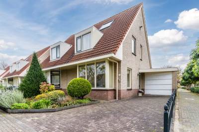 Woning Het Erf 11 Bovenkarspel