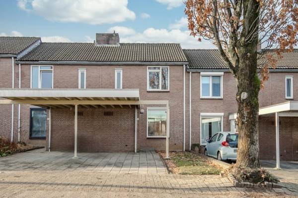 Woning Eikenlaan 17 Spaubeek