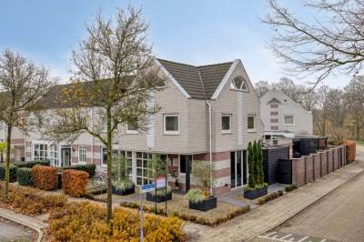 Woning Raampoort 1 Uden