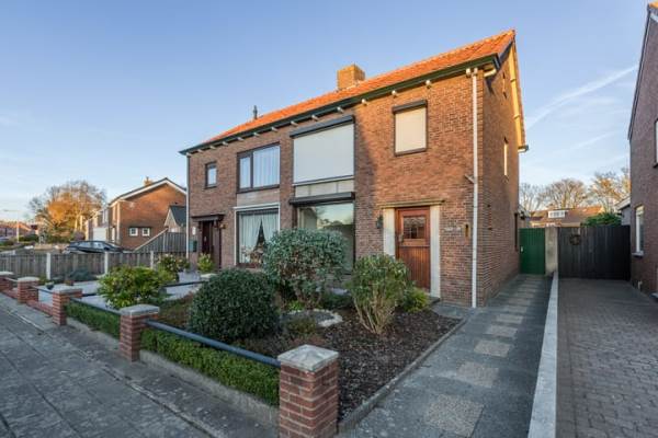 Woning Laurent Rampartstraat 15 Halsteren