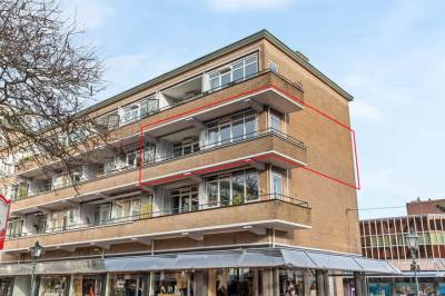 Woning Julianaplein 16 Bussum