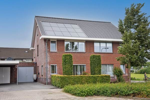 Woning Laan oud-Indiëgangers 30 Rijssen