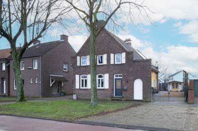 Woning Maasheuvel 51 Roosteren