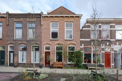 Woning Os en Paardenlaan 15 Leiden