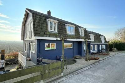 Woning Oud-Cromstrijensedijk OZ 135A Klaaswaal