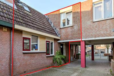 Woning Klokketuin 28 Zwaag