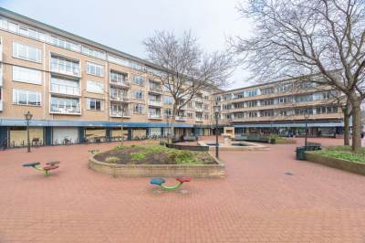 Woning Julianaplein 34 Bussum