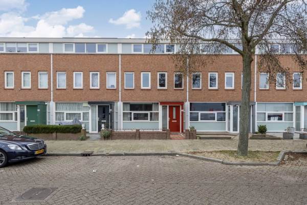 Woning Schouwenaarsstraat 24 Beverwijk