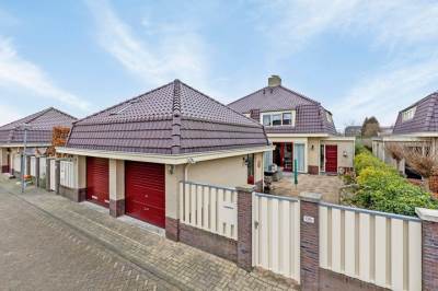 Woning Zuideinde 108C Oostzaan