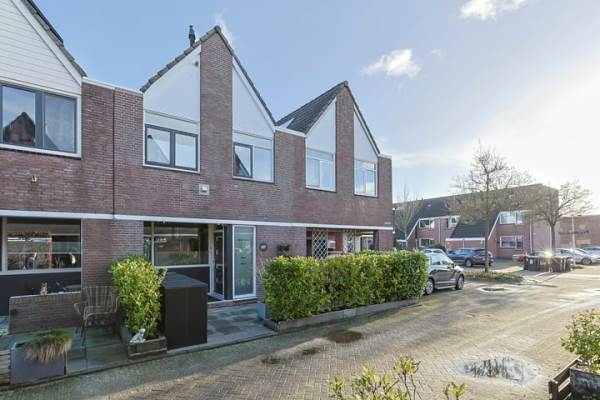 Woning Aardster 257 Alphen aan den Rijn
