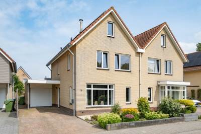 Woning Klaas Taekeslând 20 St.-Annaparochie