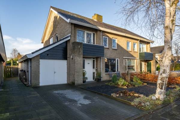 Woning Berkenhof 20 Middelharnis