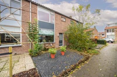 Woning Chrysantenlaan 21 De Kwakel