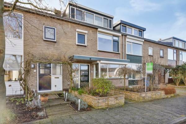 Woning Rembrandtlaan 56 Alphen aan den Rijn