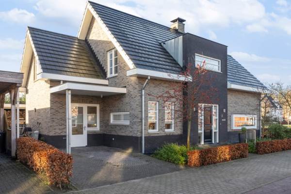 Woning Gracht 2 Rijssen