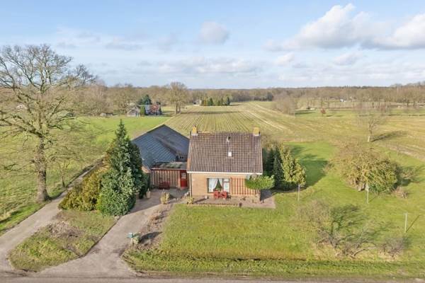 Woning Spoorbaanweg 1 Nijeveen