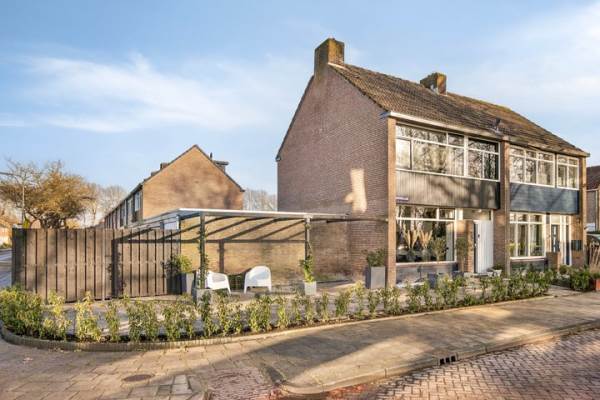 Woning Rivièralaan 1 Emmeloord