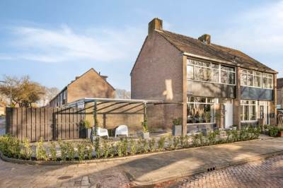 Woning Rivièralaan 1 Emmeloord