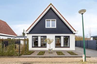 Woning Sportstraat 4 Standdaarbuiten