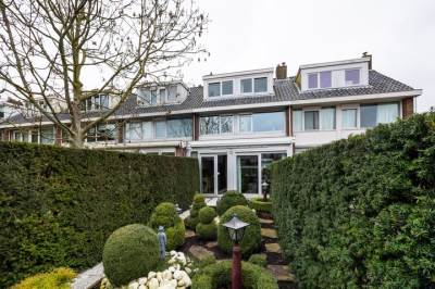 Woning Dennenlaan 159 Zwanenburg